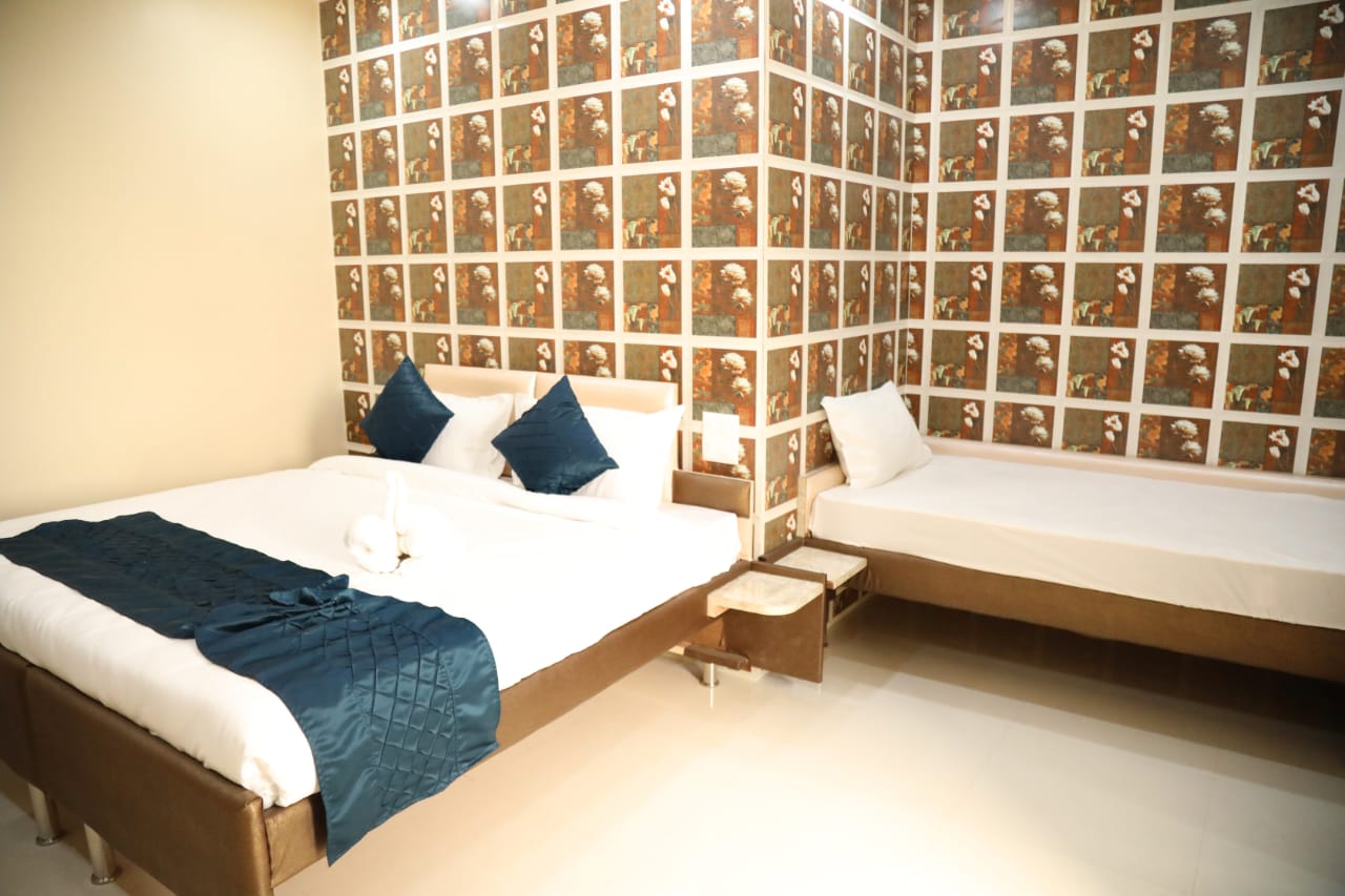 best hotel rooms in pinjore